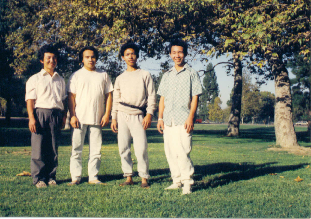cousininlongbeach.jpg