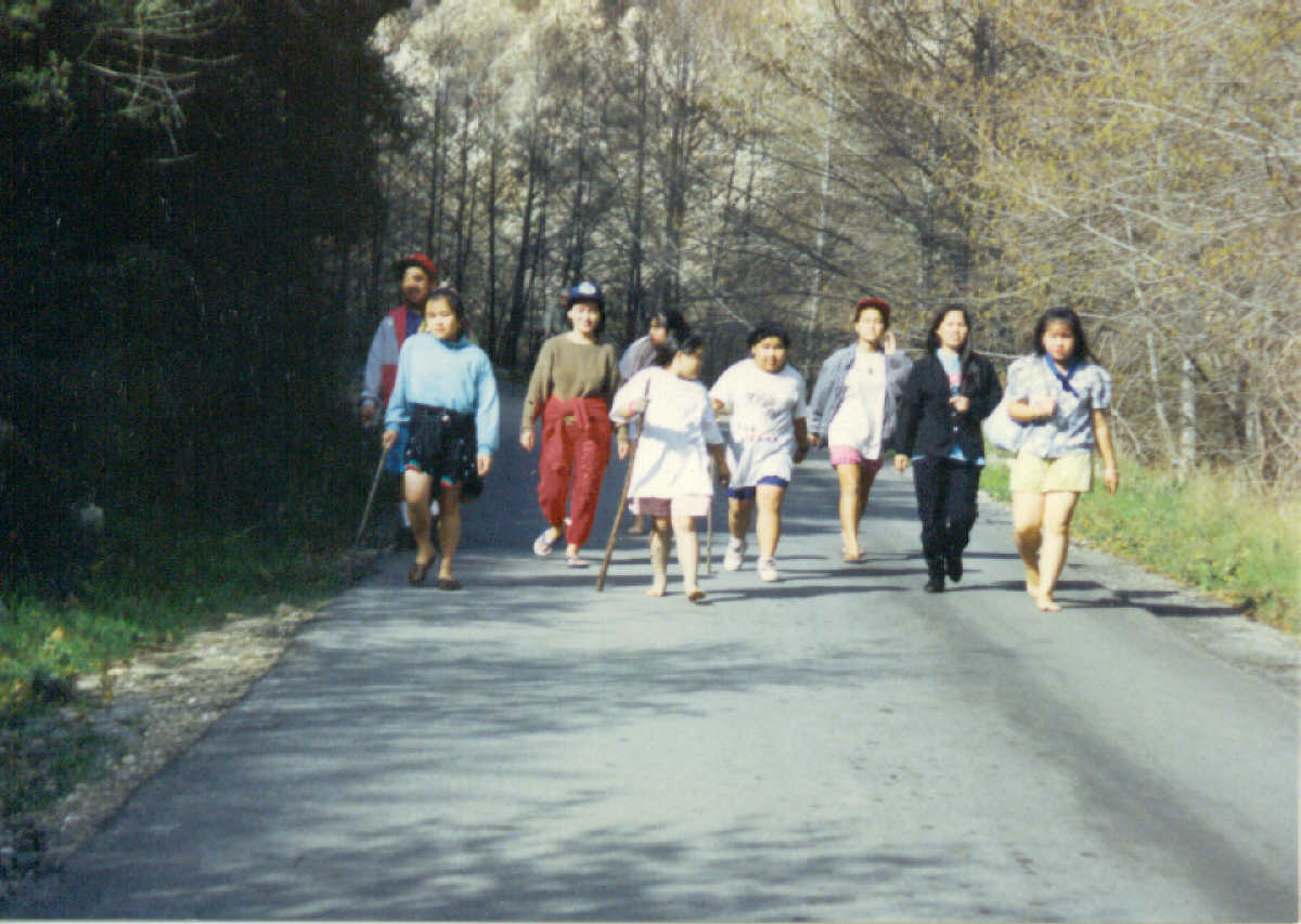 hiding19922.jpg